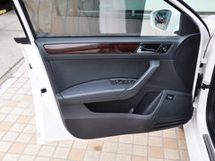 2013款 1.6L 自动 豪华版