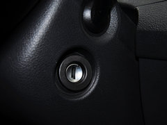 2013款 1.6L 自动 豪华版