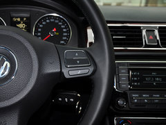 2013款 1.6L 自动 豪华版