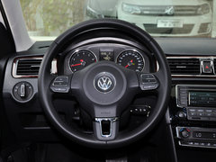 2013款 1.6L 自动 豪华版