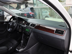 2013款 1.6L 自动 豪华版