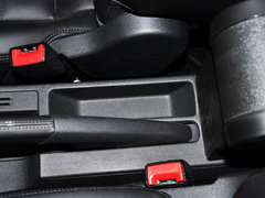 2013款 1.6L 自动 豪华版