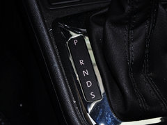 2013款 1.6L 自动 豪华版