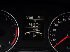2013款 1.6L 自动 豪华版