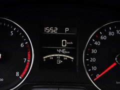 2013款 1.6L 自动 豪华版