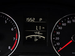 2013款 1.6L 自动 豪华版