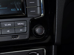 2013款 1.6L 自动 豪华版