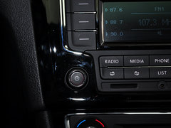2013款 1.6L 自动 豪华版