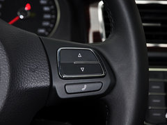 2013款 1.6L 自动 豪华版