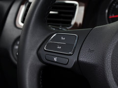 2013款 1.6L 自动 豪华版