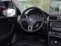 2013款 1.6L 自动 豪华版