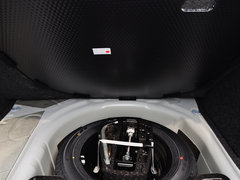 2013款 1.6L 自动 豪华版