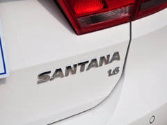 2013款 1.6L 自动 豪华版
