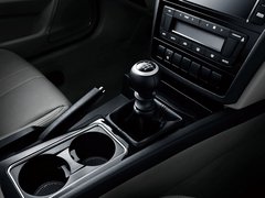2013款 2.4L 自动 至尊版