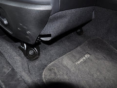 2013款 2.5L CVT 尊贵版 5座