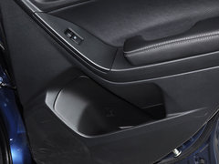 2013款 2.5L CVT 尊贵版 5座