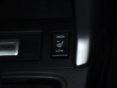 2013款 2.5L CVT 尊贵版 5座