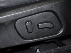 2013款 2.5L CVT 尊贵版 5座