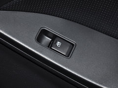 2013款 2.5L CVT 尊贵版 5座