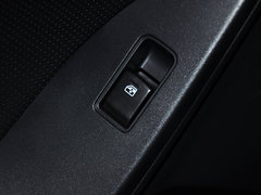 2013款 2.5L CVT 尊贵版 5座