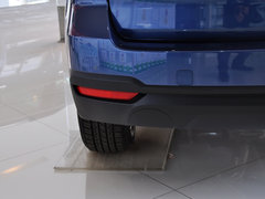 2013款 2.5L CVT 尊贵版 5座