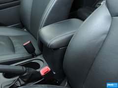 2013款 2.5L CVT 尊贵版 5座