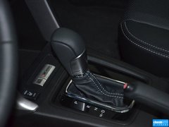 2013款 2.5L CVT 尊贵版 5座