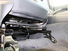 2013款 2.0L CVT 豪华版 5座
