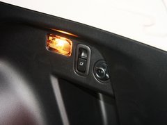 2013款 2.0L CVT 豪华版 5座