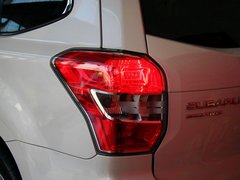 2013款 2.0L CVT 豪华版 5座