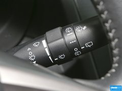 2013款 2.0L CVT 豪华版 5座