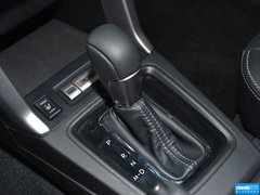 2013款 2.0L CVT 豪华版 5座
