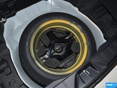 2013款 2.0L CVT 豪华版 5座