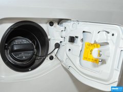2013款 2.0L CVT 豪华版 5座