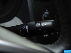2013款 2.0L CVT 豪华版 5座