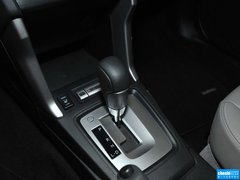 2013款 2.0L CVT 豪华版 5座