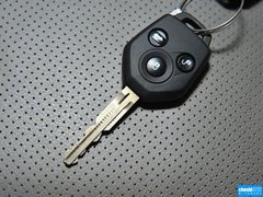 2013款 2.0L CVT 豪华版 5座