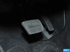 2013款 2.0L CVT 豪华版 5座