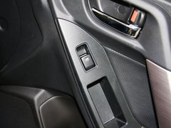 2013款 2.5L CVT 豪华导航版 5座