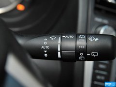 2013款 2.5L CVT 豪华导航版 5座