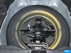 2013款 2.5L CVT 豪华导航版 5座