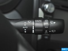 2013款 2.5L CVT 豪华导航版 5座