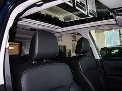 2013款 2.5L CVT 尊贵导航版 5座