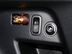 2013款 2.5L CVT 尊贵导航版 5座