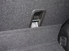 2013款 2.5L CVT 尊贵导航版 5座