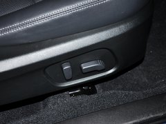 2013款 2.5L CVT 尊贵导航版 5座
