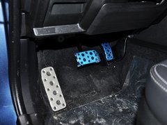 2013款 2.5L CVT 尊贵导航版 5座