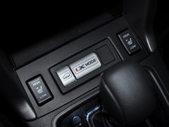 2013款 2.5L CVT 尊贵导航版 5座