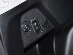 2013款 2.5L CVT 尊贵导航版 5座
