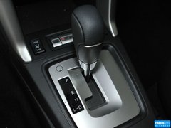2013款 2.5L CVT 尊贵导航版 5座